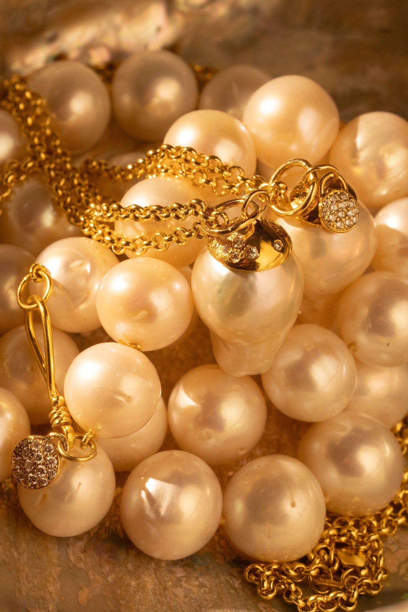 Sun Bath Baroque Pearl & Diamond Pendant Necklace in pearls